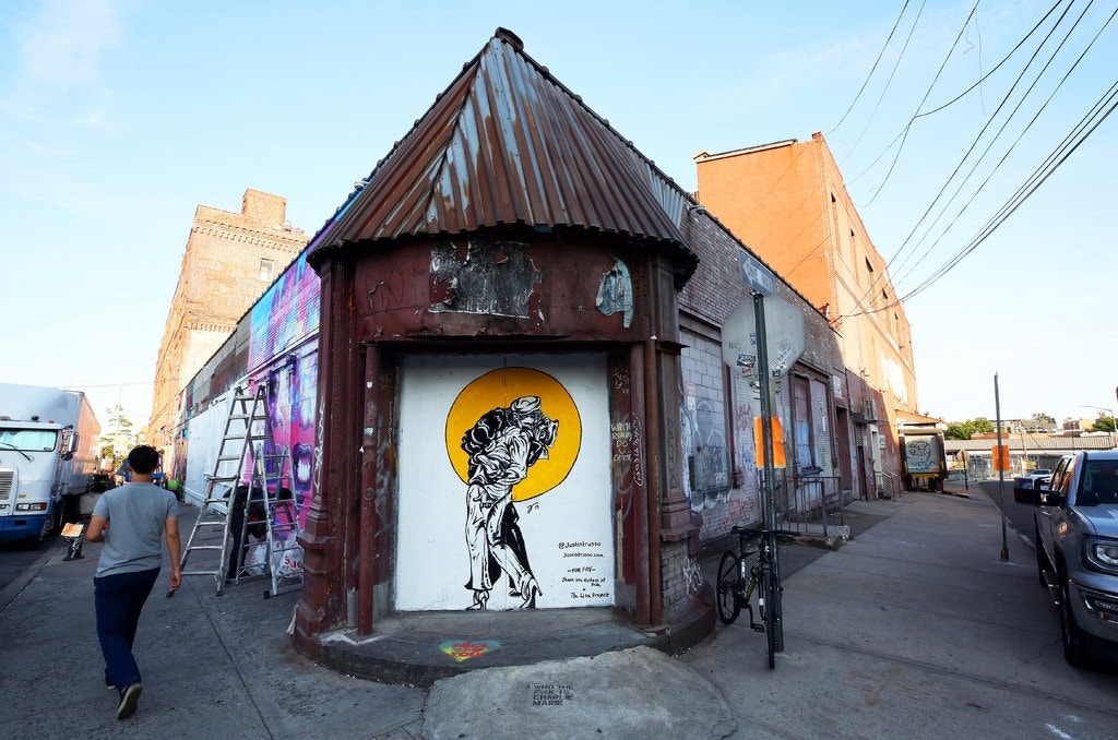 merlin_156035766_7ae11331-4680-4173-99bf-be58399e21fe-jumbo